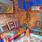 El Patio Azul Bohemio Magico Cordoba